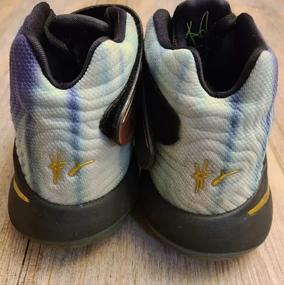 Size 8.5 Mens - Nike Kyrie 2 iD Multicolor Iridescent Gold Swooch 2016 Size 8.5 Mens - Nike Kyrie 2 iD Multicolor Iridescent Gold  main image 3